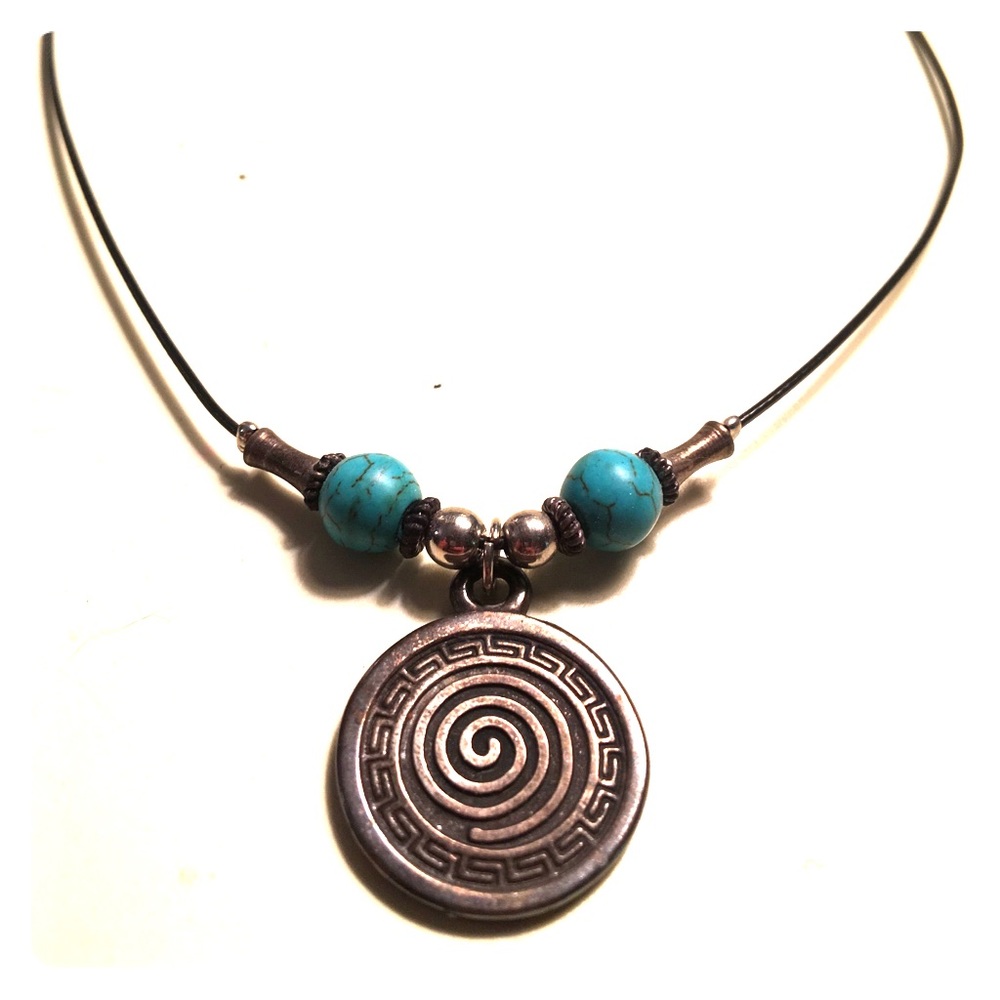 Grecian wired necklace